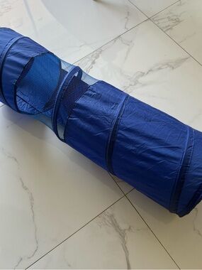 Blue Pop-Up Cat Tunnel